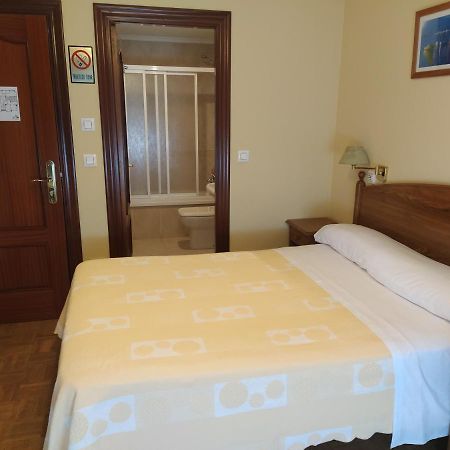 Hotel Camagueey Gijon Bagian luar foto