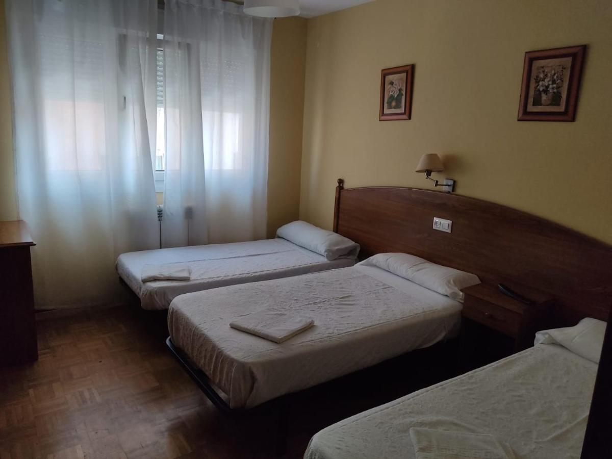 Hotel Camagueey Gijon Bagian luar foto