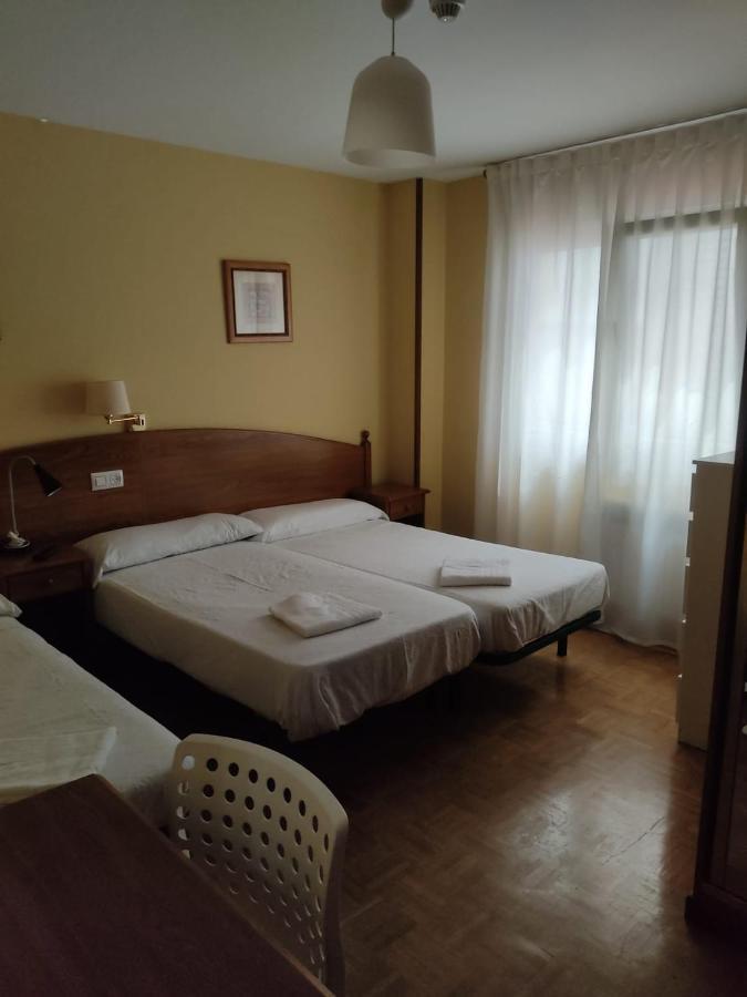 Hotel Camagueey Gijon Bagian luar foto