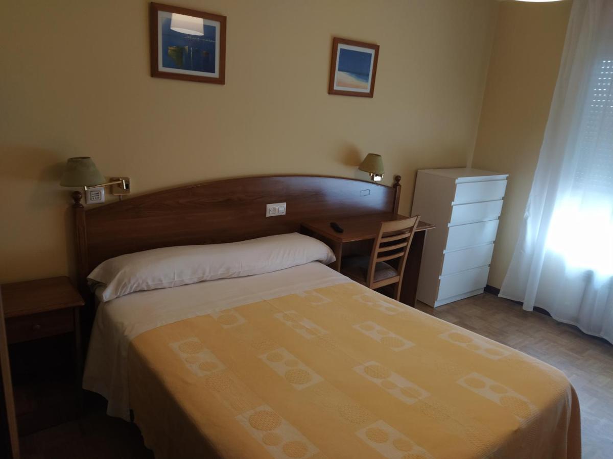 Hotel Camagueey Gijon Bagian luar foto